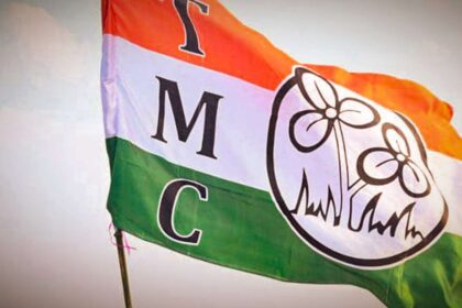 তৃণমূলের অন্তর্দ্বন্দ্ব তুঙ্গে, শো-কজ় তিন প্রভাবশালী নেতা 10 11 3